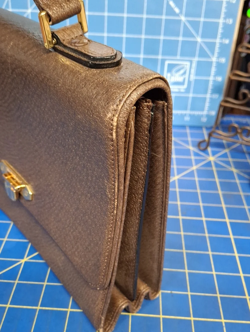 Vintage Valentino Garavani vintage brown leather top handle bag Preloved